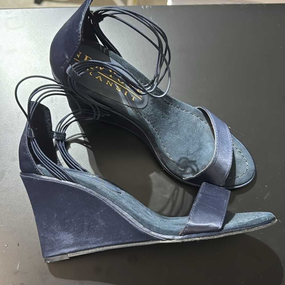 New York Transit | Navy Blue | Strappy wedges